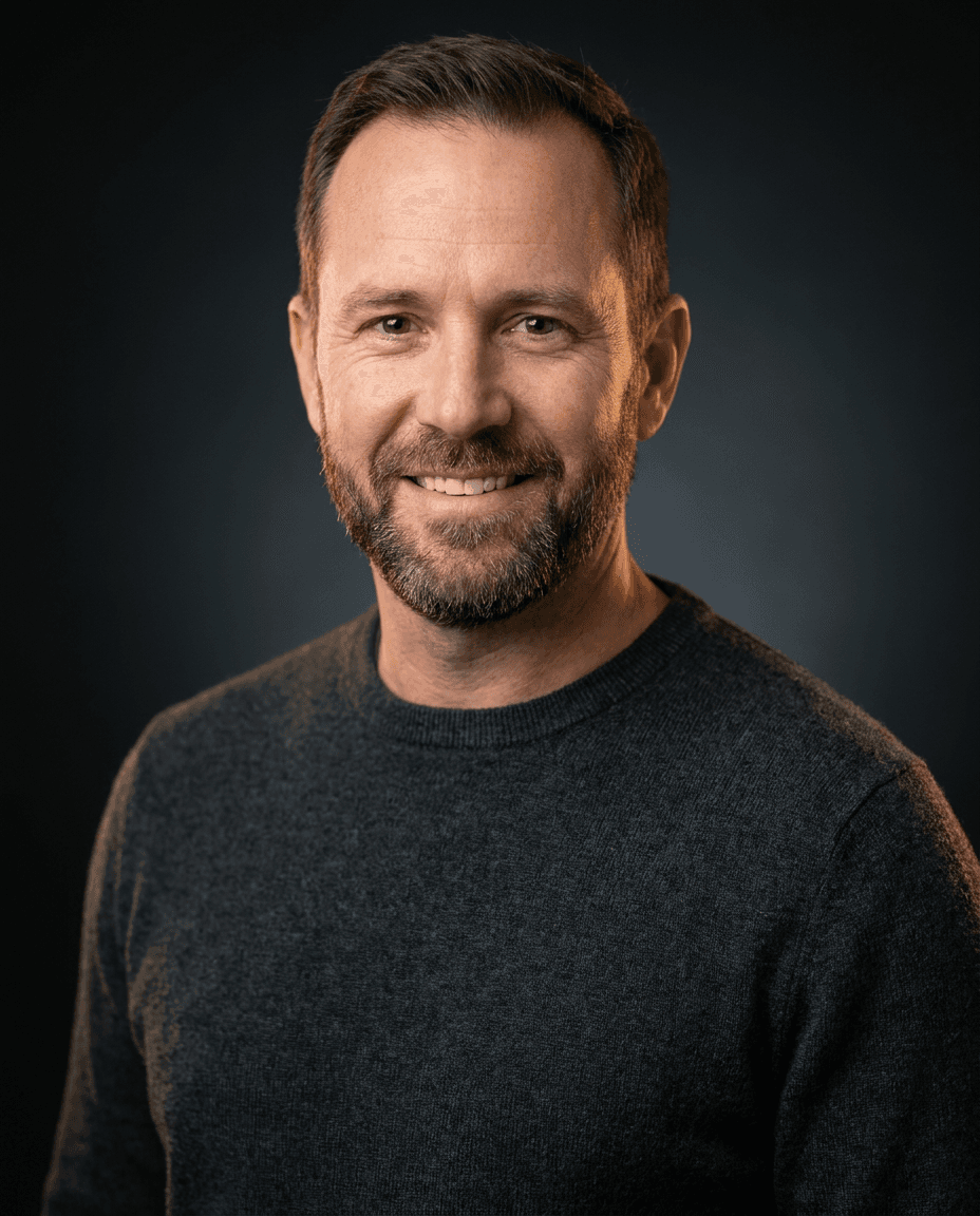 Example headshot created with ProfilePhoto.Help